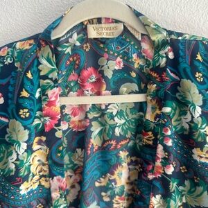Victoria's Secret Floral Robe